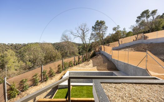 Unique development of Eco-efficient homes in Collserola.