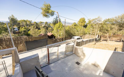 Unique development of Eco-efficient homes in Collserola.