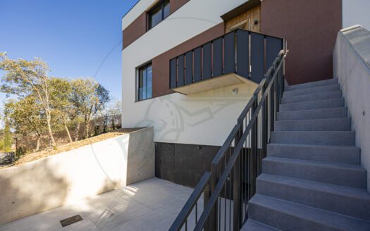 Unique development of Eco-efficient homes in Collserola.