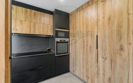 Casa unifamiliar recién reformada en La Floresta.