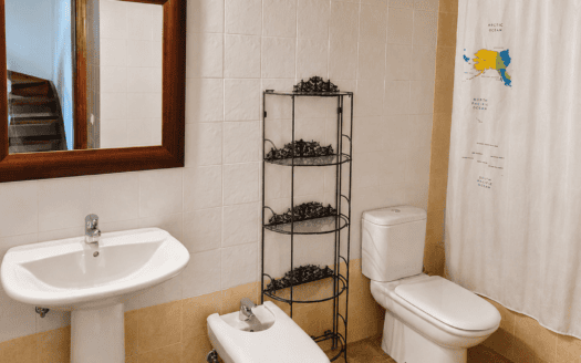 Casa de estilo Cerdanya en el vecindario de Cortàs