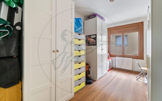 Presentamos en exclusiva esta vivienda unifamiliar en La Floresta, a solo 750 metros de la estación de tren de Valldoreix.